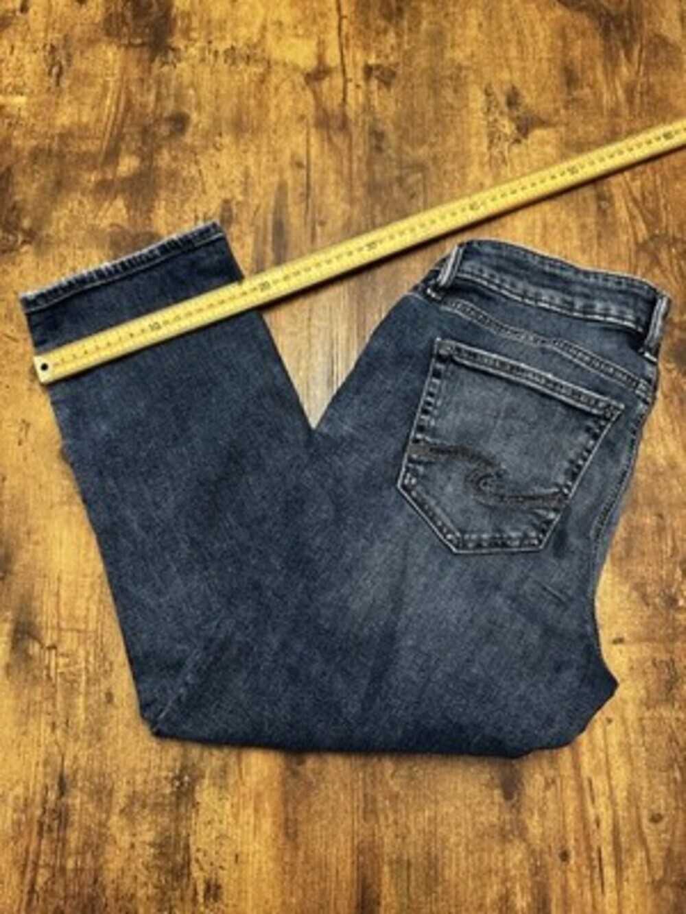 Silver Jeans Co. Women's Dark Wash Slim Leg Denim - Size 28
